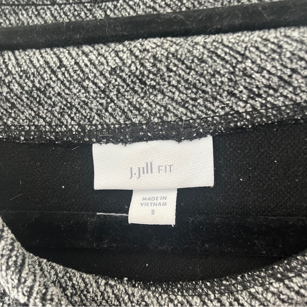 J Jill Fit Gray Lounge Funnel Neck Pullover Casual Size Small S - Picture 6 of 9